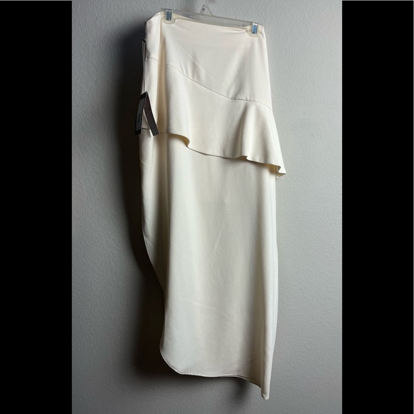 EVA MENDES FOR NEW YORK & COMPANY IVORY RUFFLE WAIST SKIRT WITH SLIT SIZE 8 NWT - Picture 8 of 8